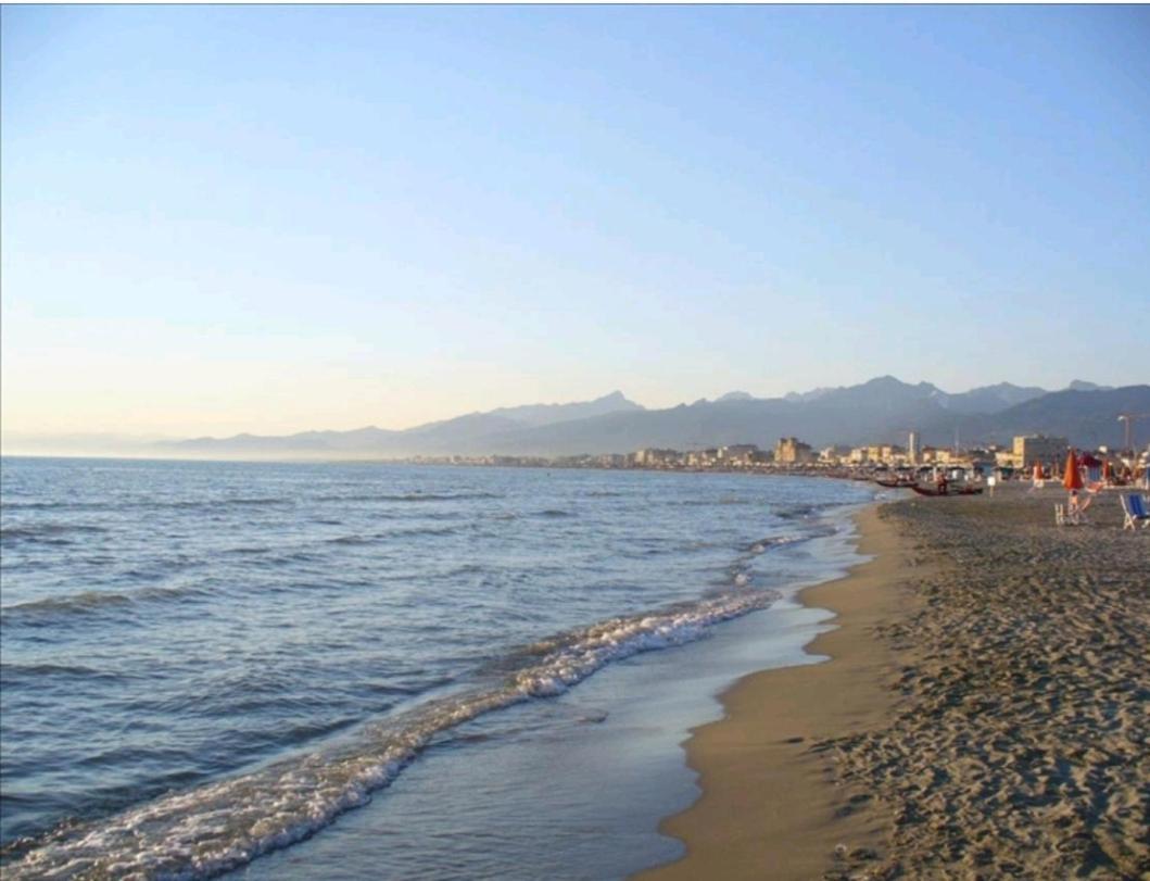 Historical Apartments By Seaside Viareggio Ngoại thất bức ảnh