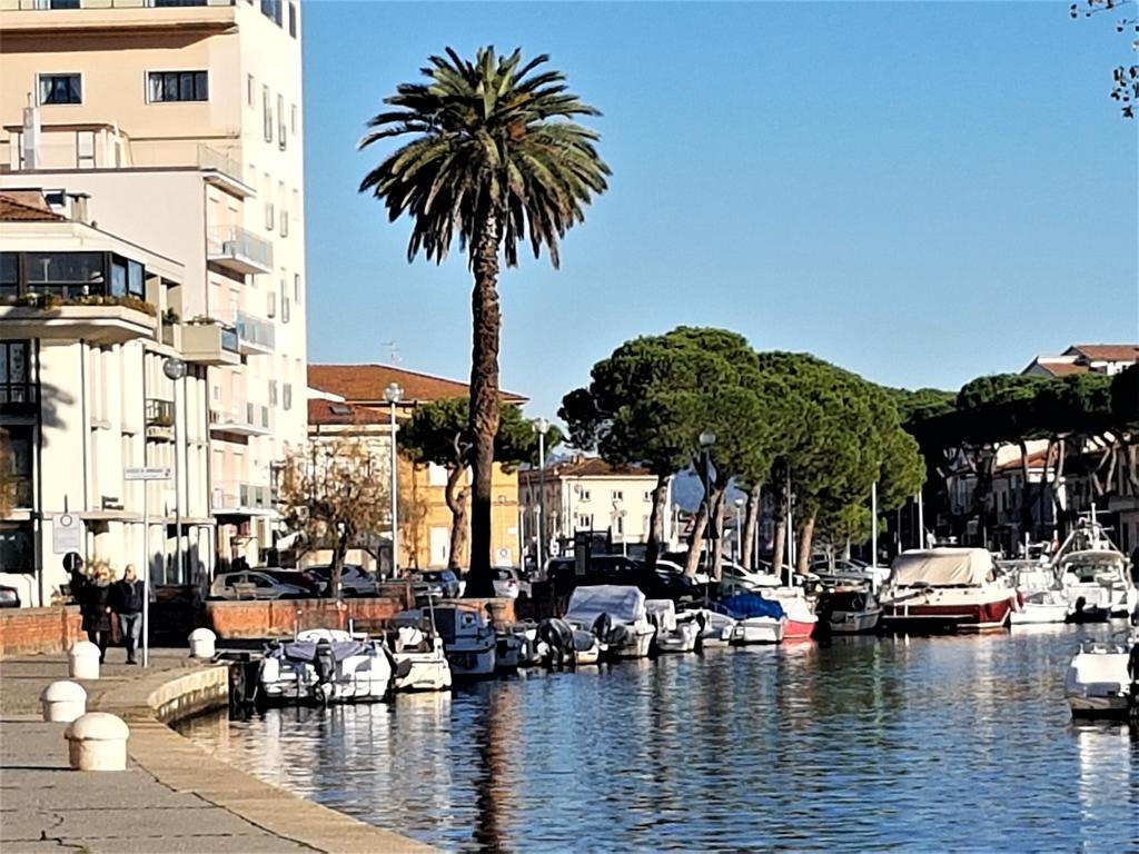 Historical Apartments By Seaside Viareggio Ngoại thất bức ảnh
