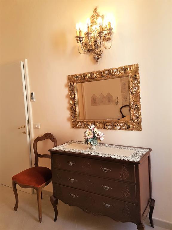 Historical Apartments By Seaside Viareggio Ngoại thất bức ảnh